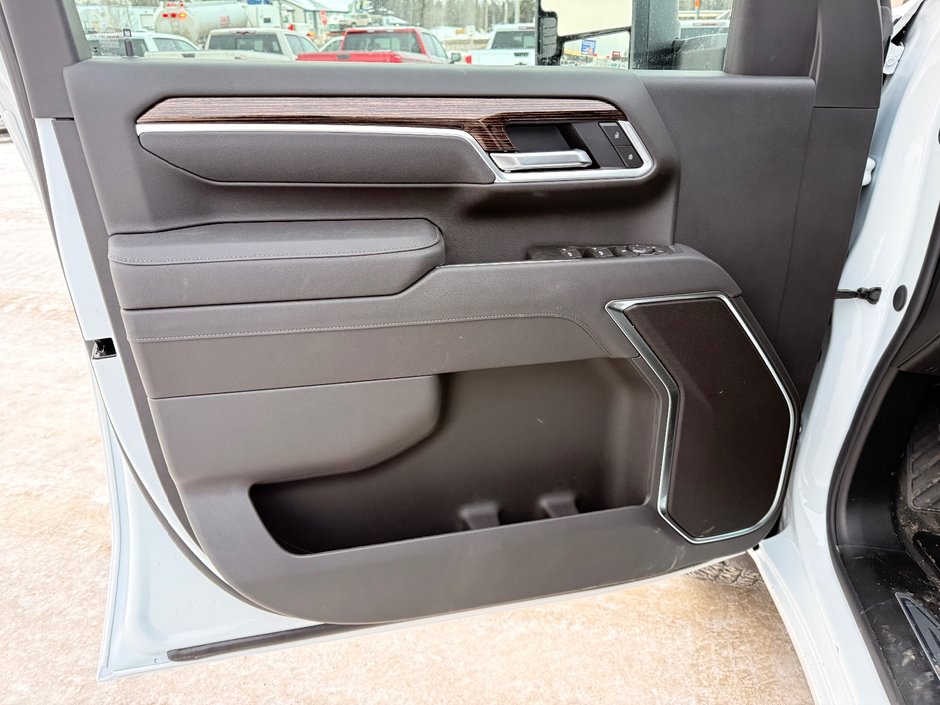 2026 GMC Sierra 3500 HD SLE SRW-8