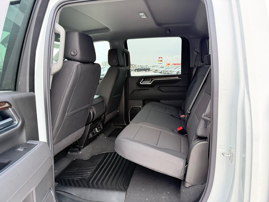 2026 GMC Sierra 3500 HD SLE SRW-11