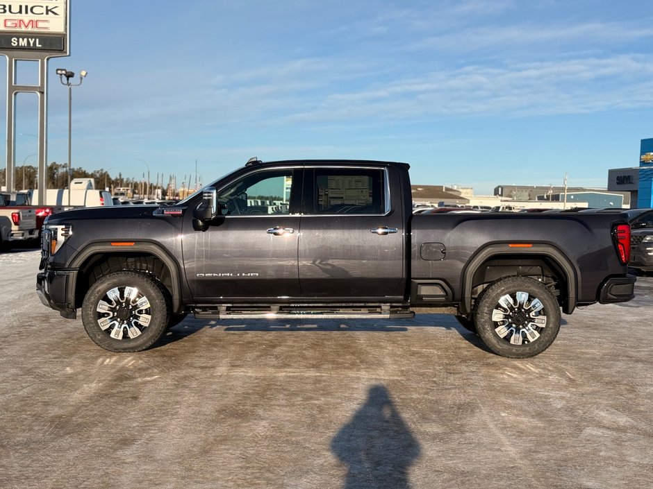 2026 GMC Sierra 3500 HD DENALI SRW-7