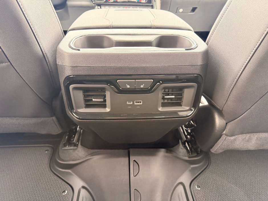 2026 GMC Sierra 3500 HD AT4 SRW-18