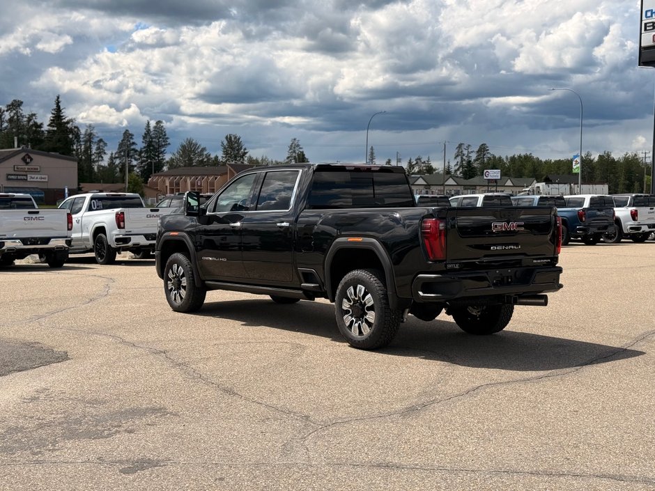 2026 GMC Sierra 3500 HD DENALI SRW-6