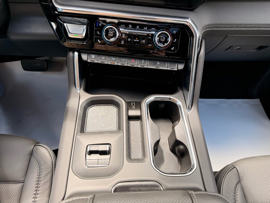 2026 GMC Sierra 3500 HD DENALI SRW-15