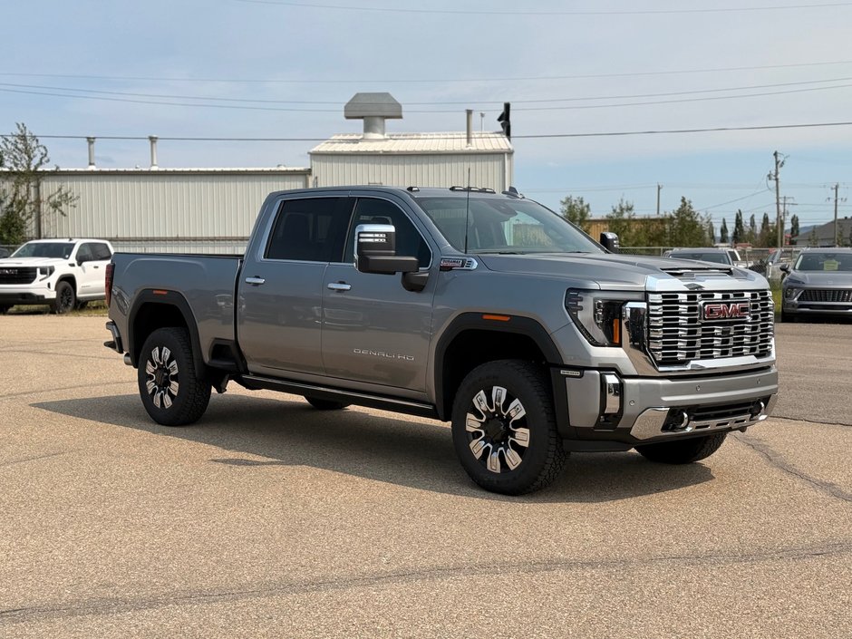 2026 GMC Sierra 3500 HD DENALI SRW-2