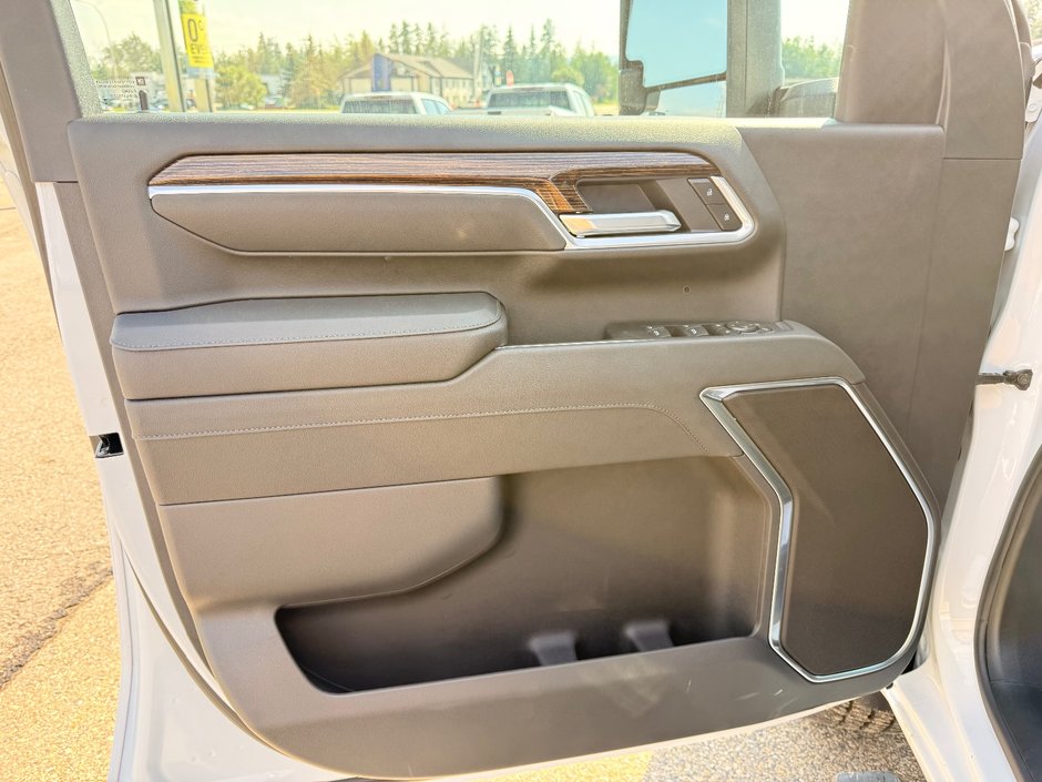 2026 GMC Sierra 3500 HD SLE SRW-8