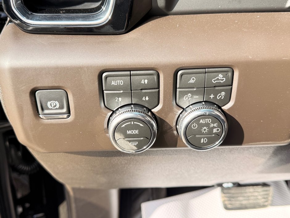 2026 GMC Sierra 3500 HD DENALI SRW-9