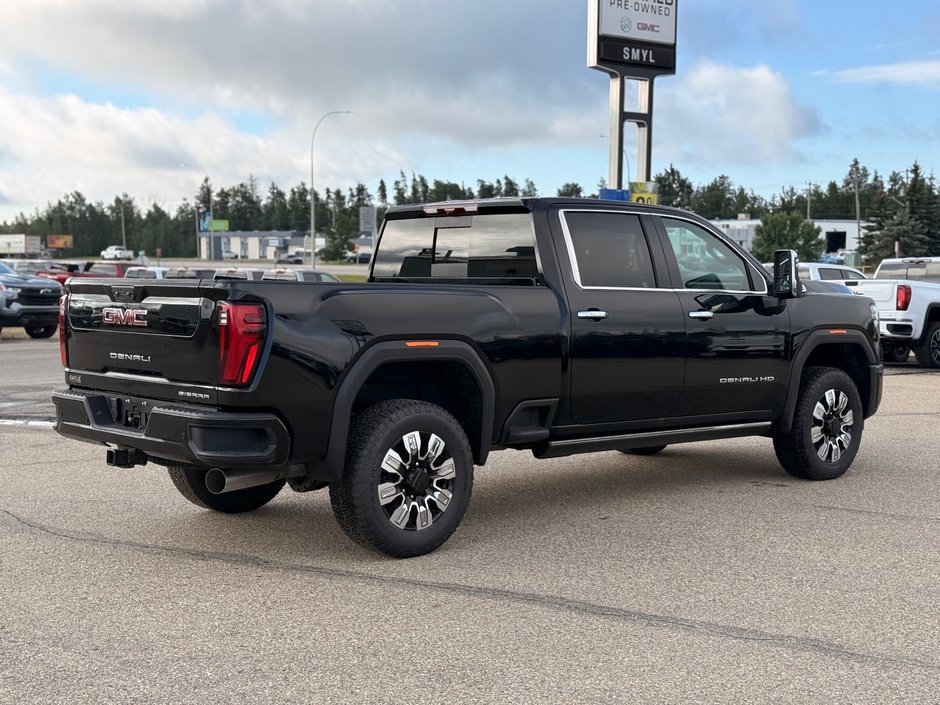 2026 GMC Sierra 3500 HD DENALI SRW-4