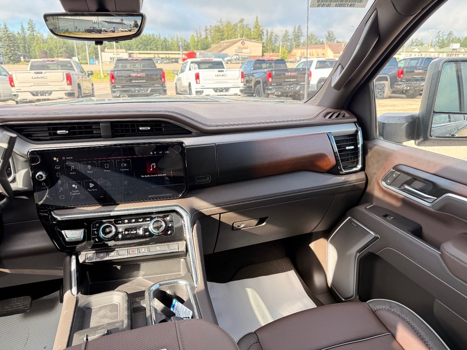 2026 GMC Sierra 3500 HD DENALI SRW-14