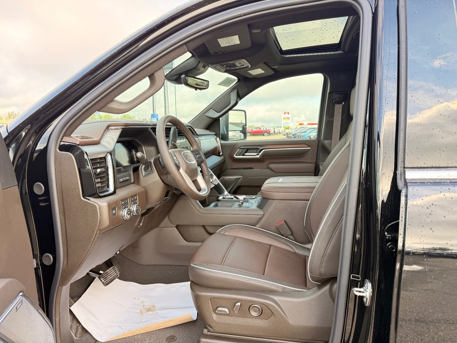 2026 GMC Sierra 3500 HD DENALI SRW-10