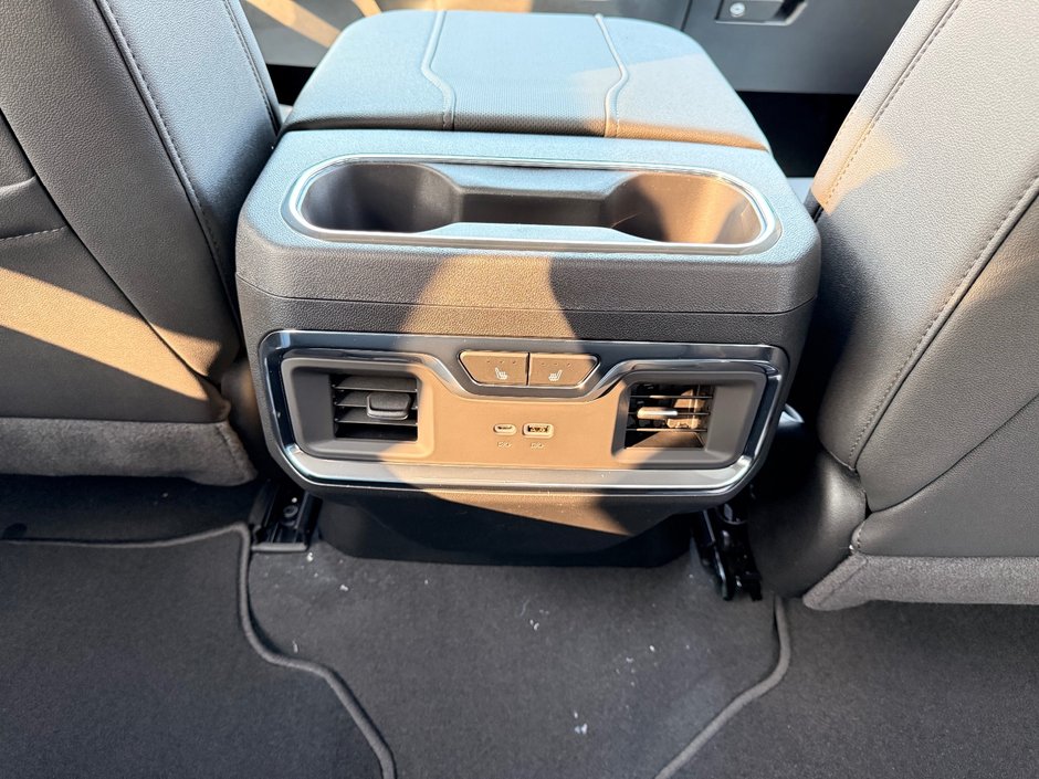 2026 GMC Sierra 3500 HD SLT DRW-19