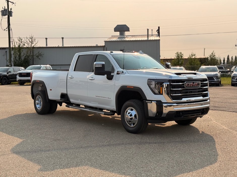 2026 GMC Sierra 3500 HD SLT DRW-2