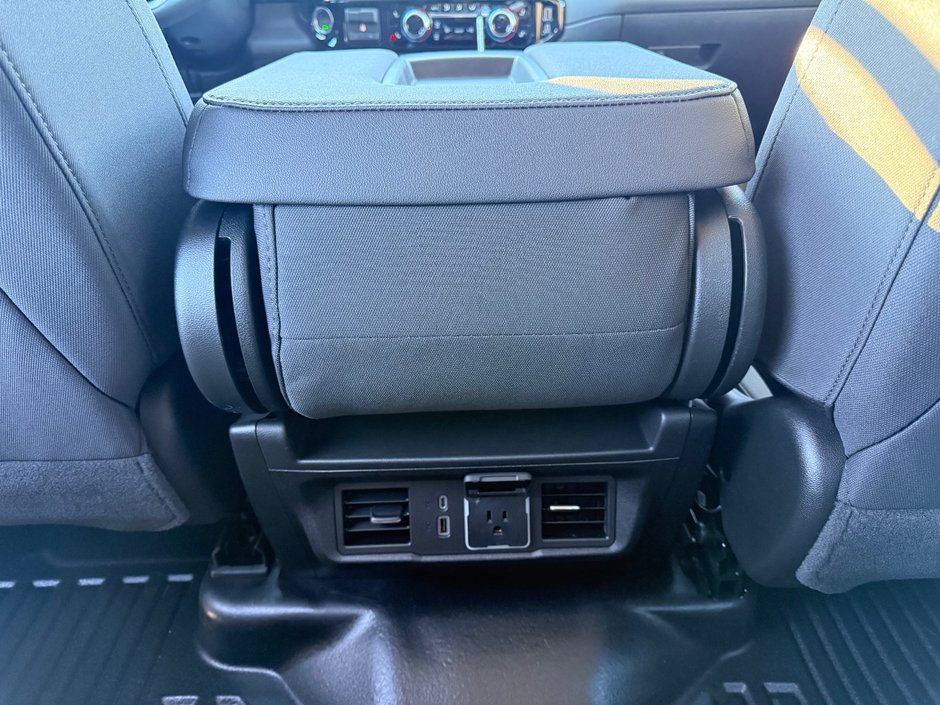2026 GMC Sierra 3500CC SLE-19