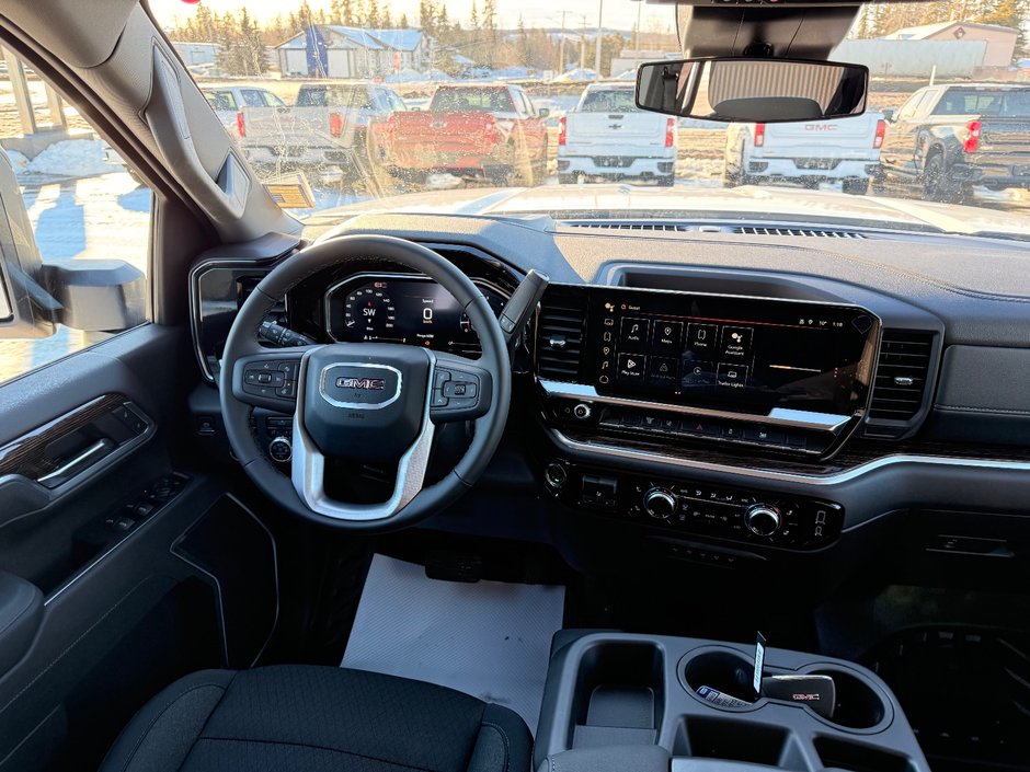 2026 GMC Sierra 3500CC SLE-12