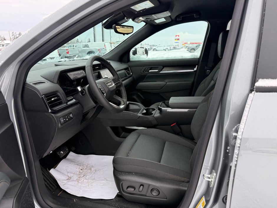 2026 GMC Terrain AT4-11