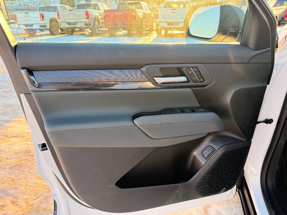 2026 GMC Terrain AT4-9