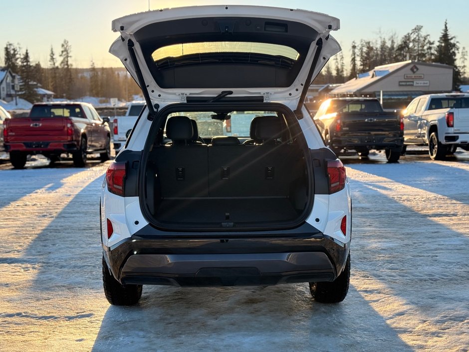 2026 GMC Terrain AT4-6