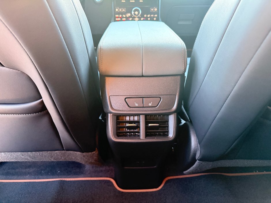 2026 GMC Terrain AT4-19