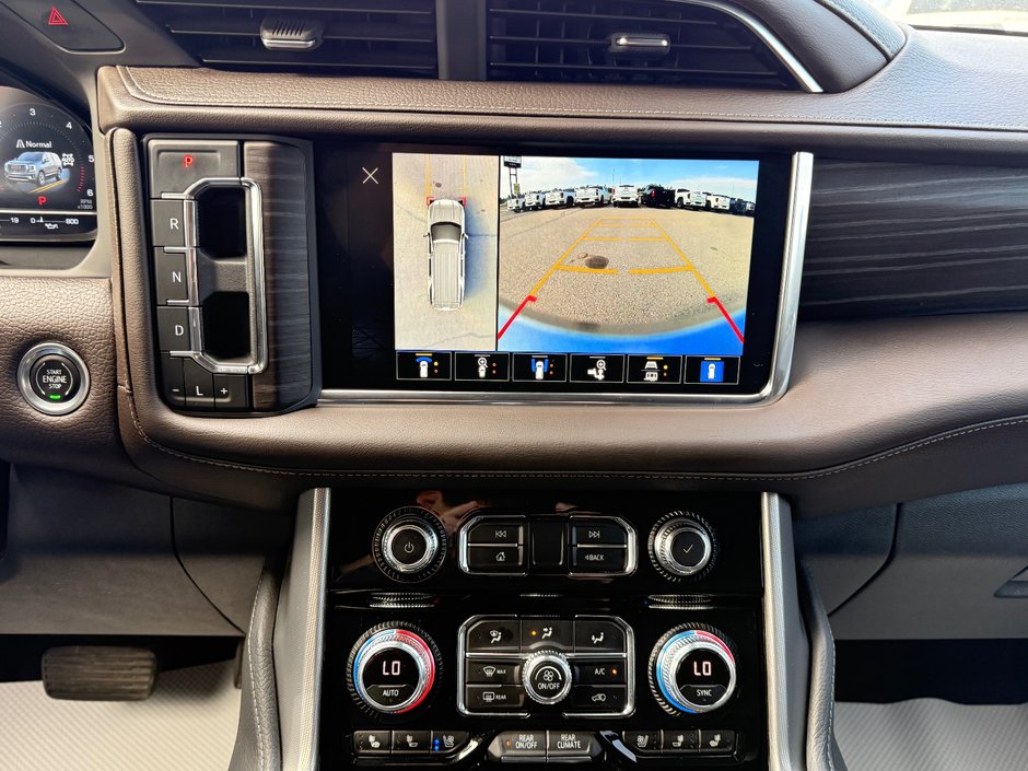 2023 GMC Yukon XL 4WD Denali Denali-16