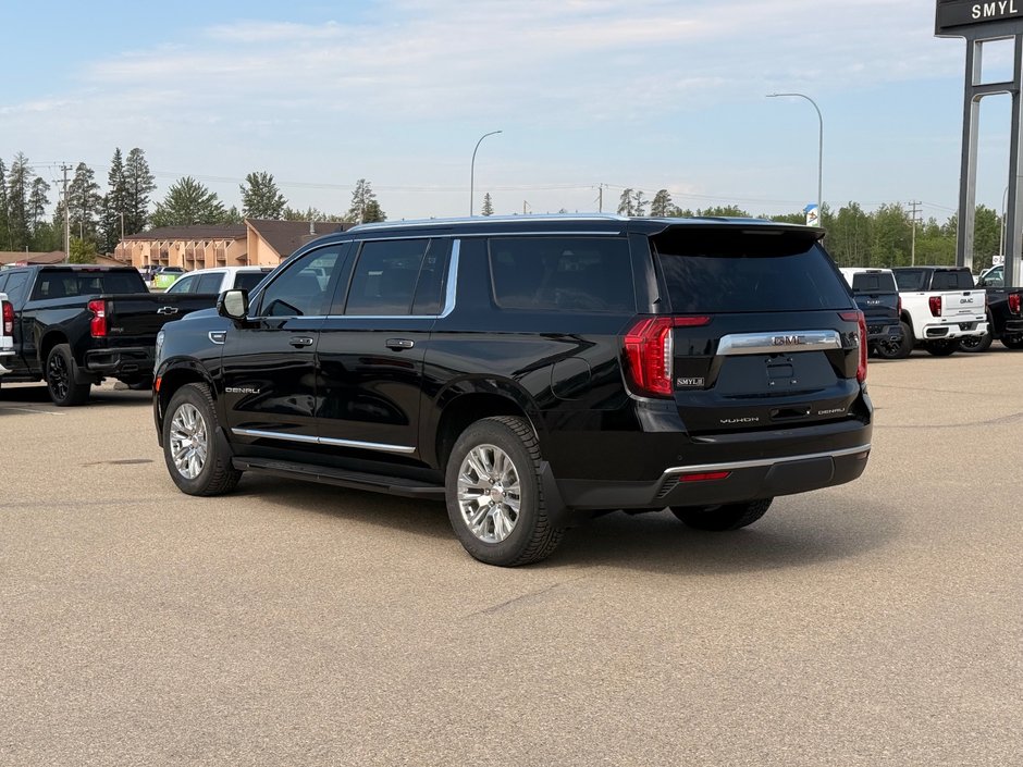 2023 GMC Yukon XL 4WD Denali Denali-7