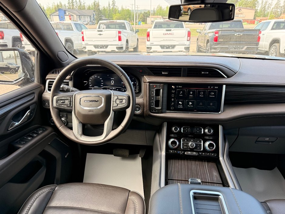 2023 GMC Yukon XL 4WD Denali Denali-14