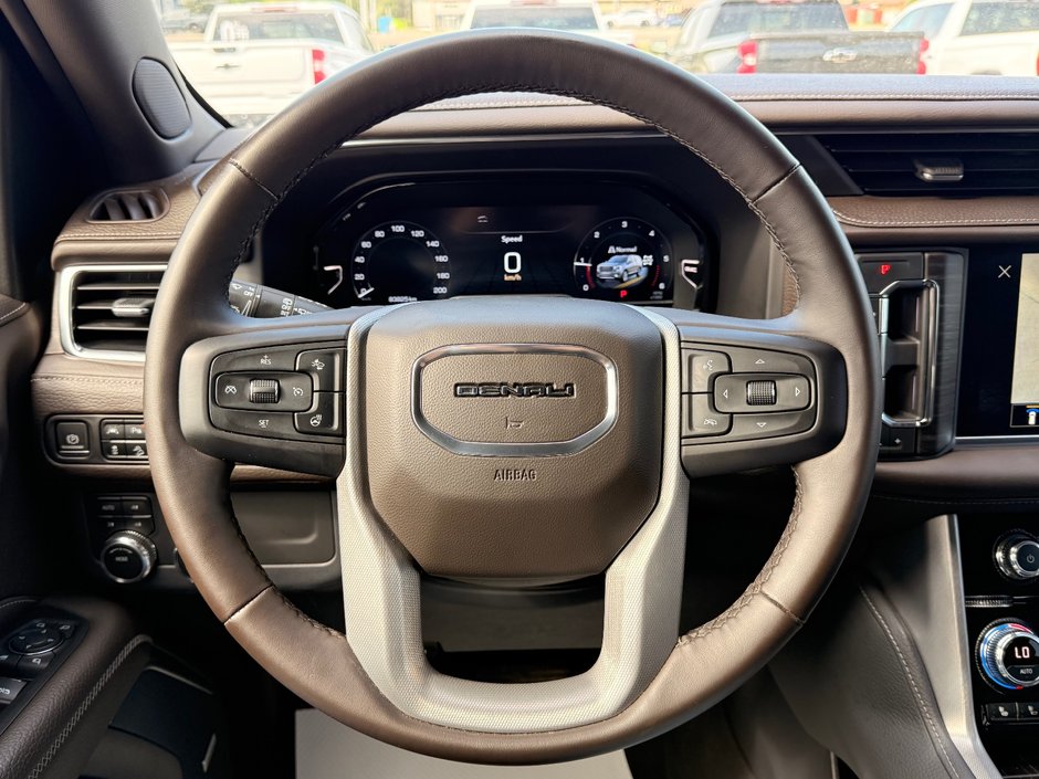 2023 GMC Yukon XL 4WD Denali Denali-18