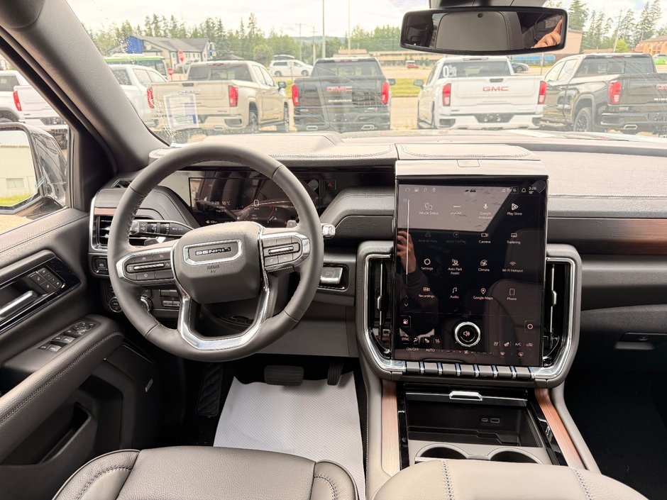 2026 GMC Yukon Denali-15