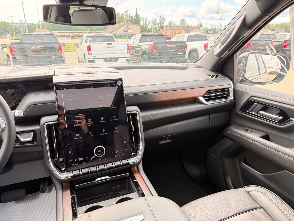 2026 GMC Yukon Denali-16