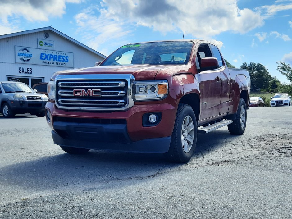 2015 GMC Canyon 4WD SLE in Hebbville, Nova Scotia