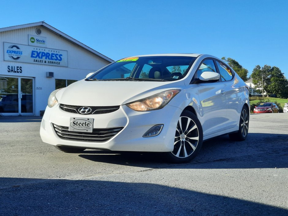 2011 Hyundai Elantra Limited w/Nav in Hebbville, Nova Scotia