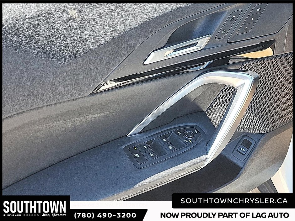 2025 BMW X2 xDrive28i-10