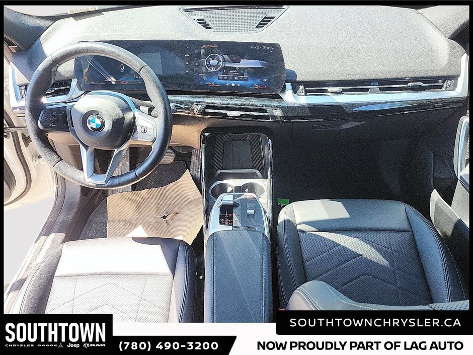 2025 BMW X2 xDrive28i-9