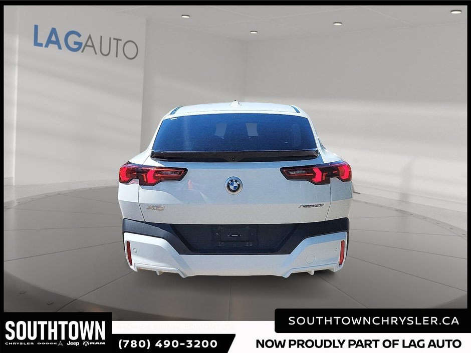2025 BMW X2 xDrive28i-2