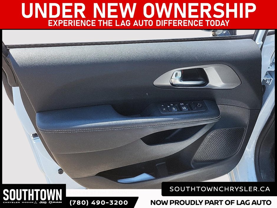 2025 Chrysler Grand Caravan SXT