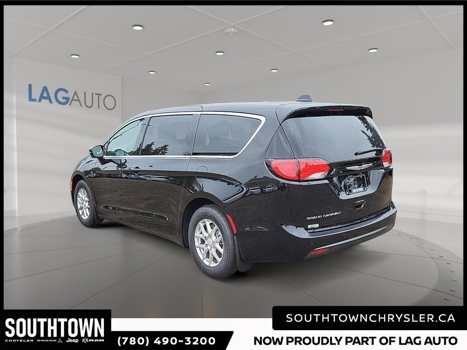 2026 Chrysler Grand Caravan SXT-3