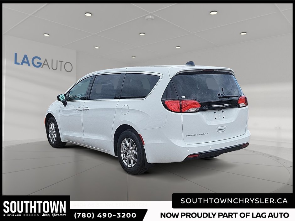 2026 Chrysler Grand Caravan SXT-3