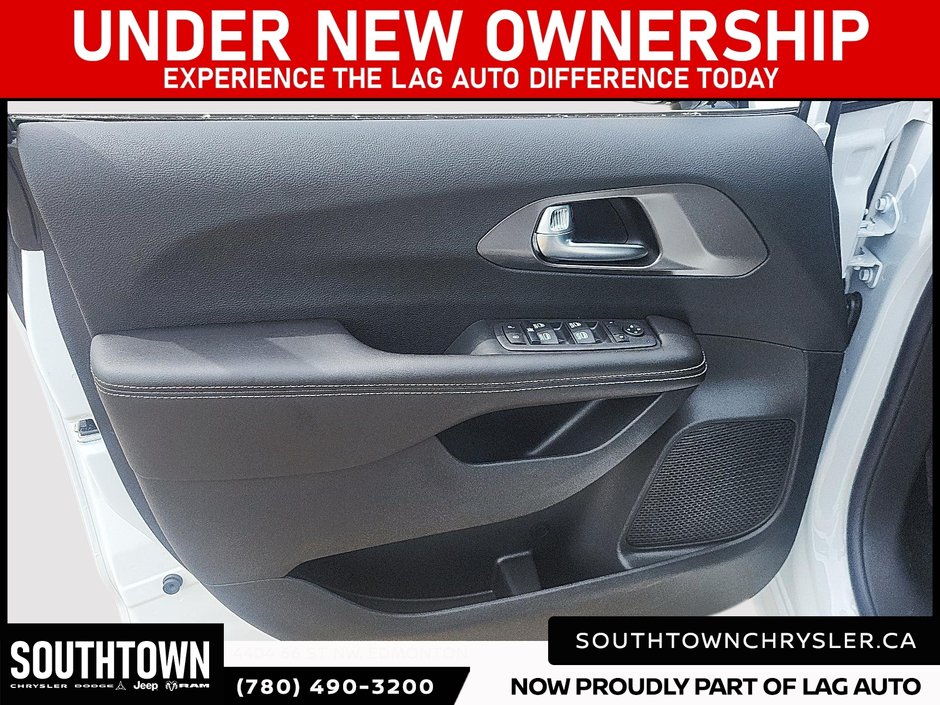2026 Chrysler Grand Caravan SXT-10
