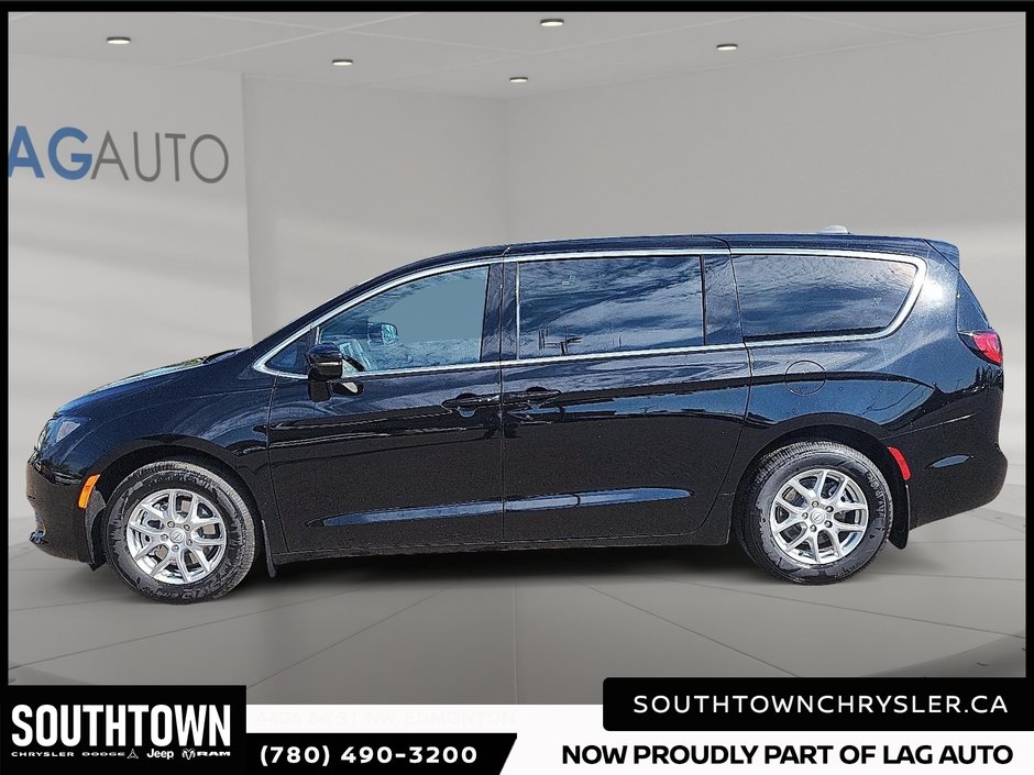 2026 Chrysler Grand Caravan SXT-4