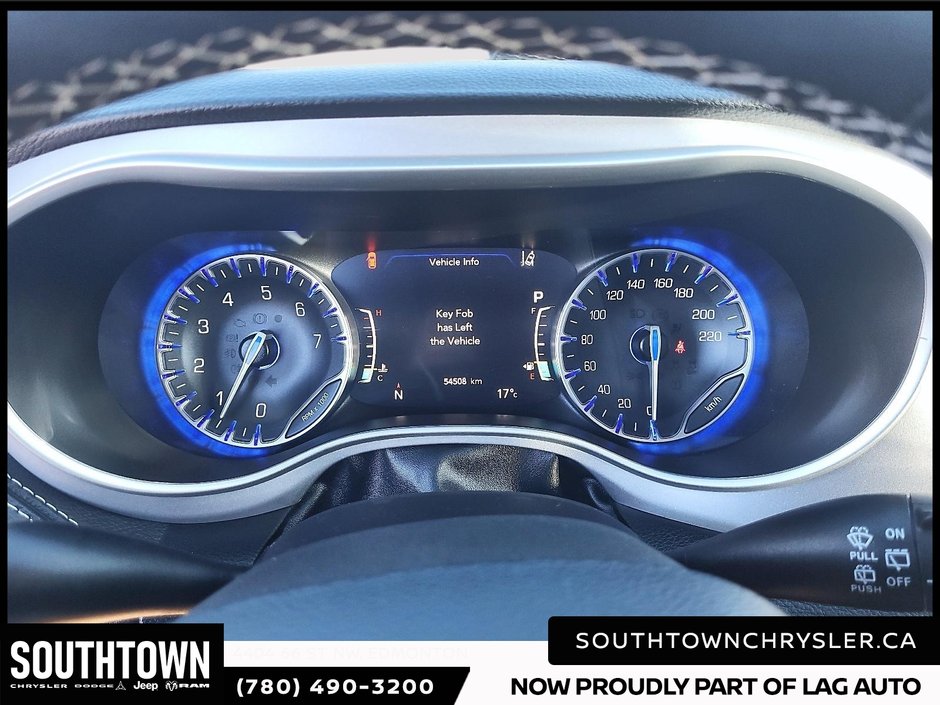 2024 Chrysler Pacifica Touring-L