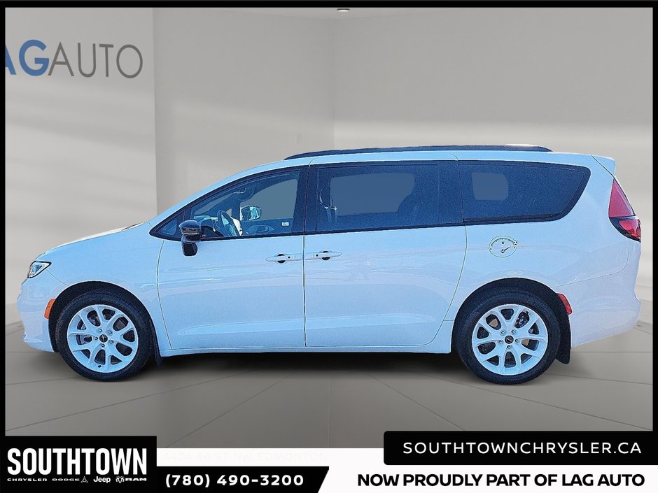 2024 Chrysler Pacifica Touring-L