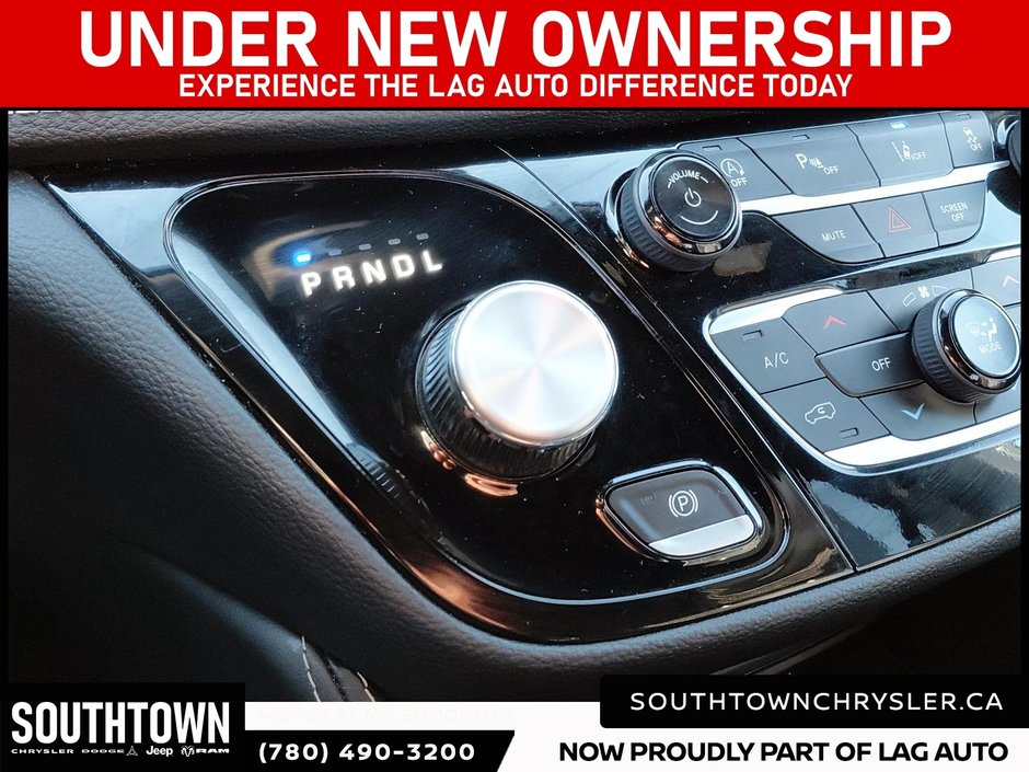 2025 Chrysler Pacifica Limited-14