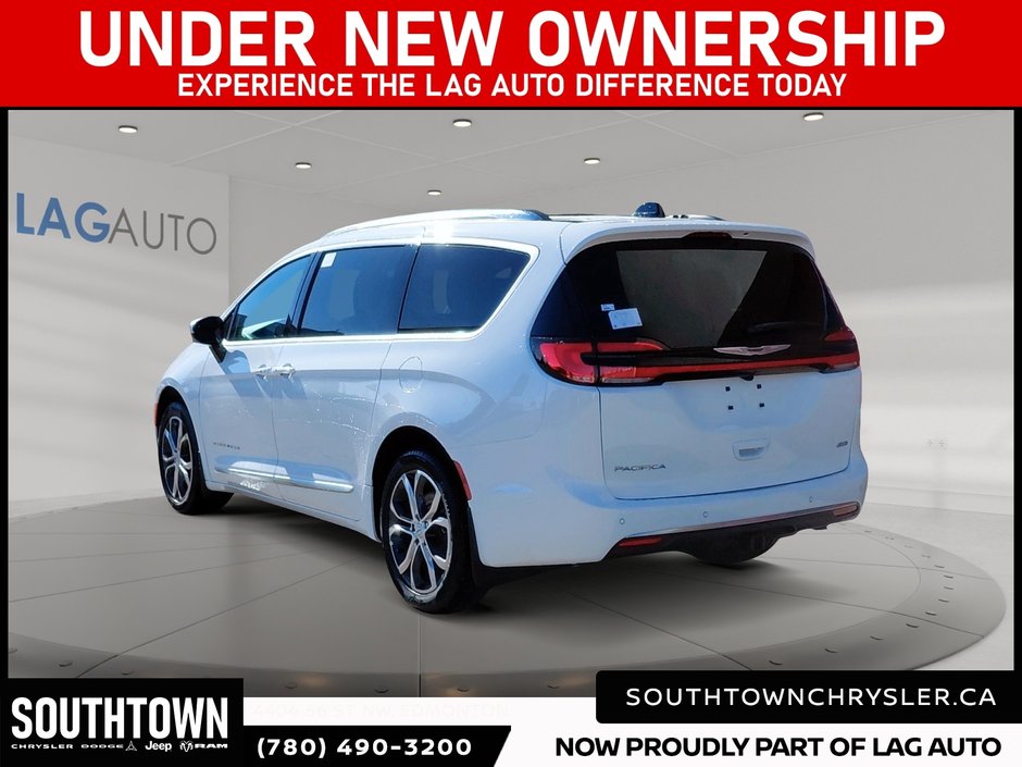 2026 Chrysler Pacifica PINNACLE-3