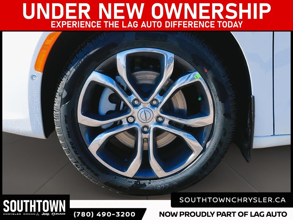 2026 Chrysler Pacifica PINNACLE-6