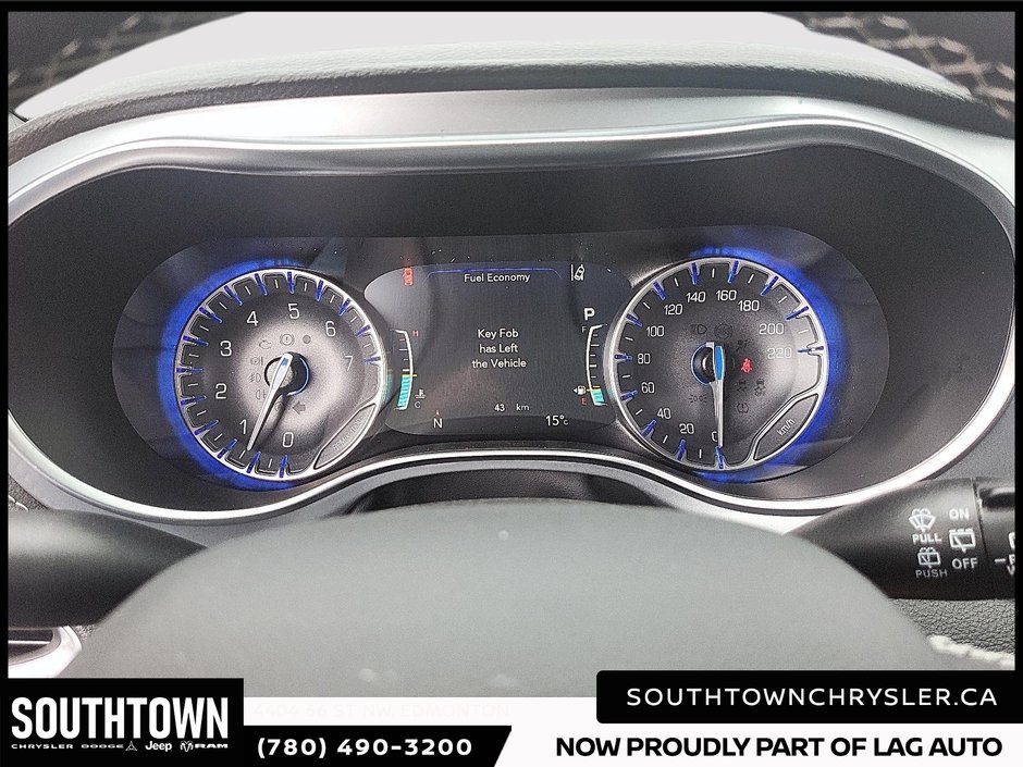 2026 Chrysler Pacifica LIMITED AWD-8