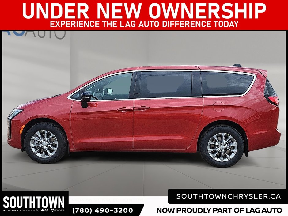 2027 Chrysler Pacifica SELECT AWD-4