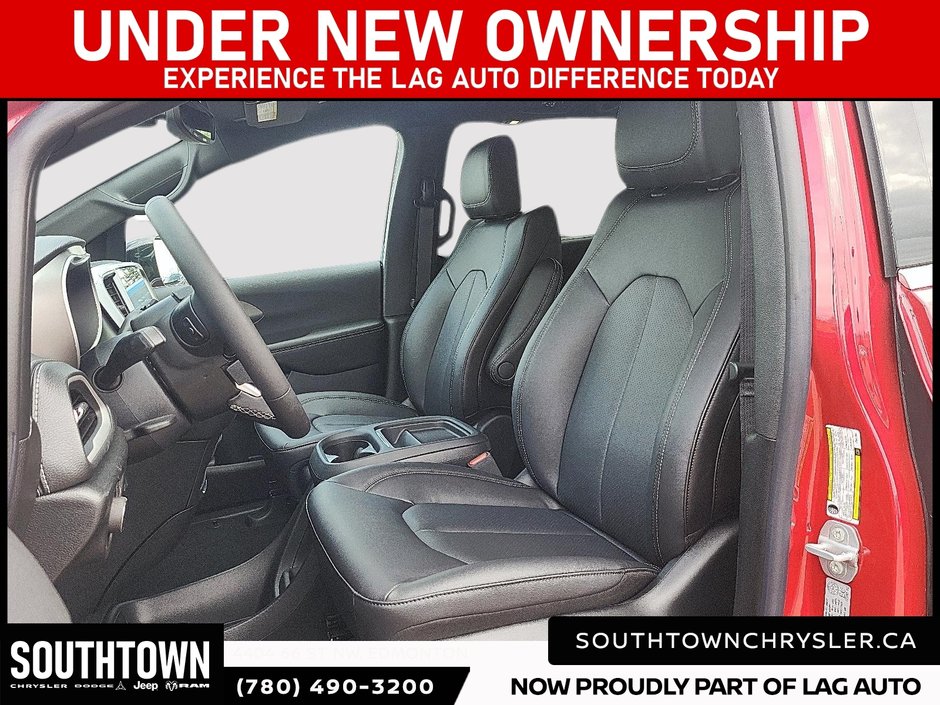 2027 Chrysler Pacifica SELECT AWD-8
