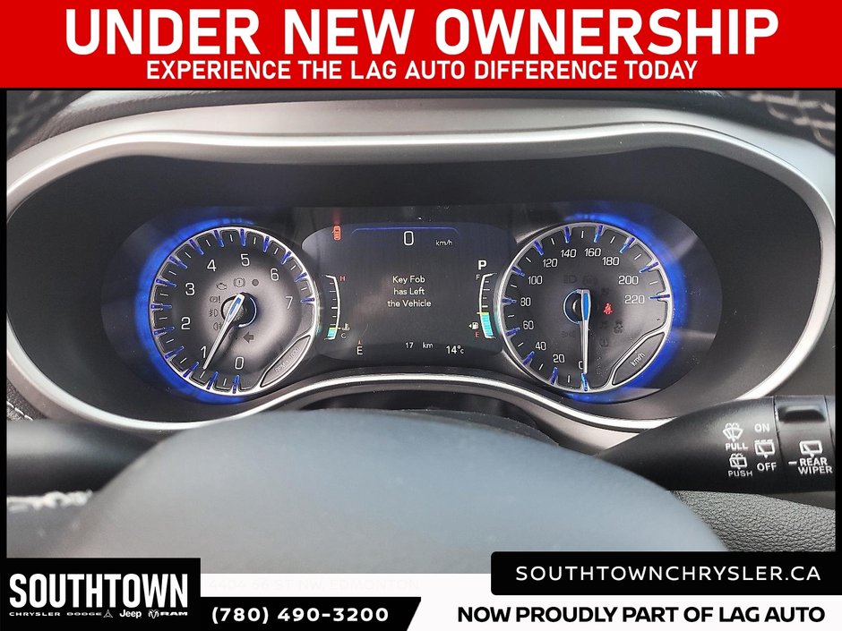 2027 Chrysler Pacifica SELECT AWD-13