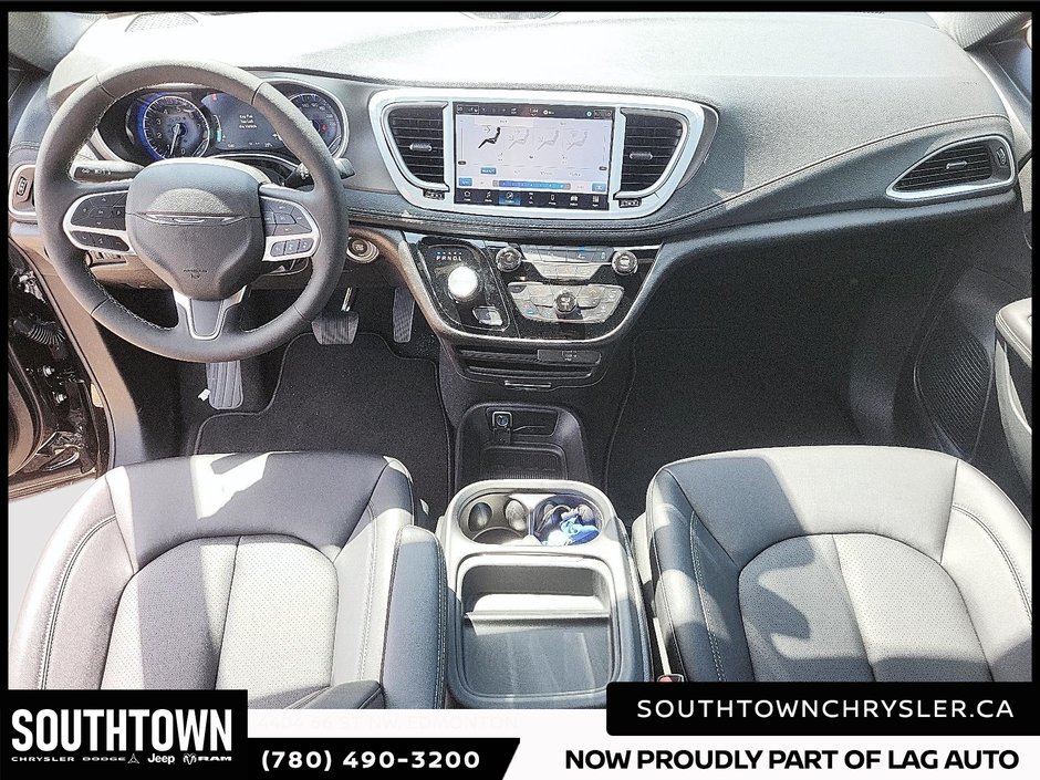 2027 Chrysler Pacifica SELECT AWD-9