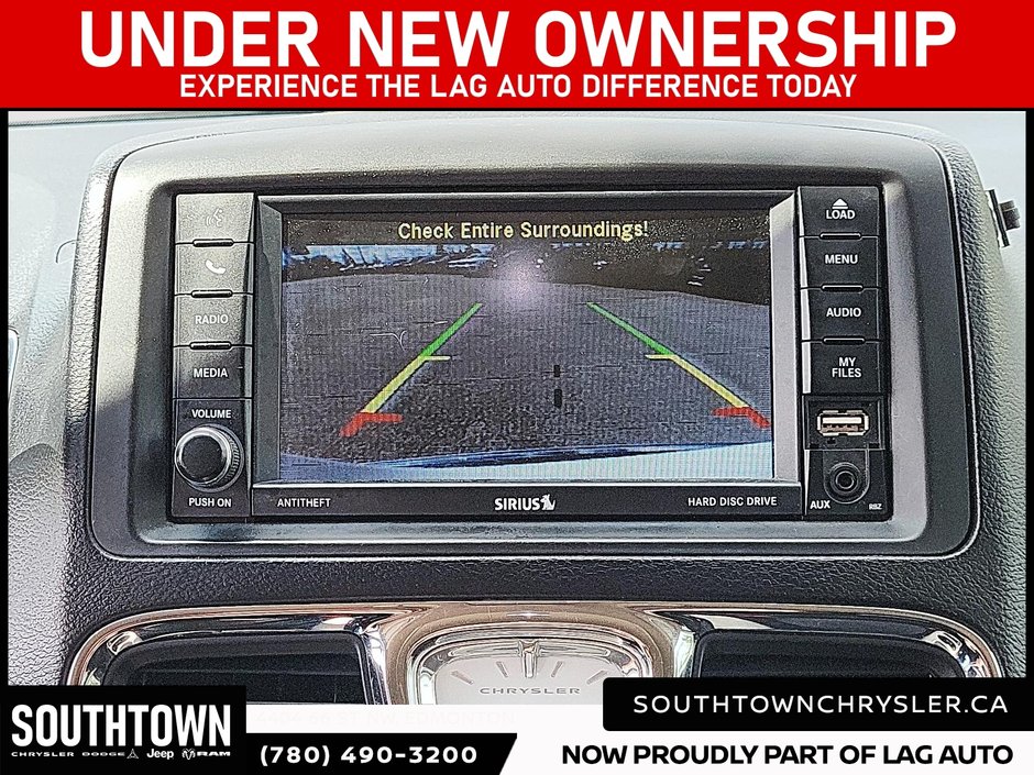 2014 Chrysler Town & Country Touring