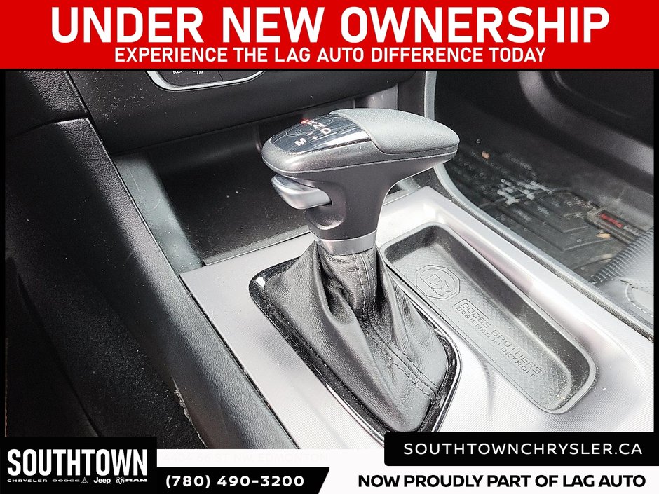 2022 Dodge Charger SXT-14