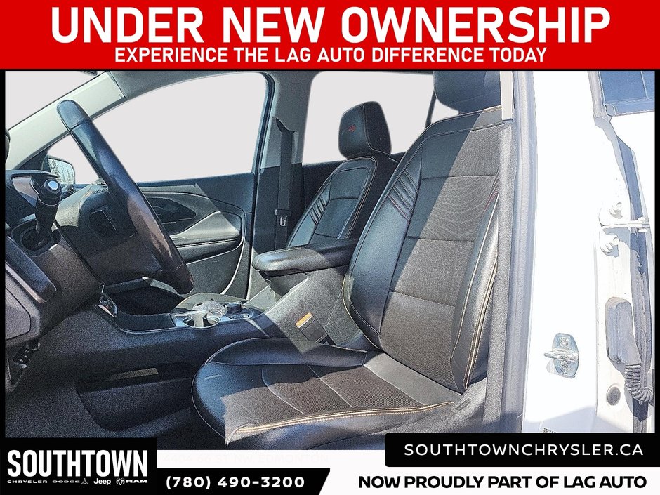 2022 GMC Terrain AT4-8