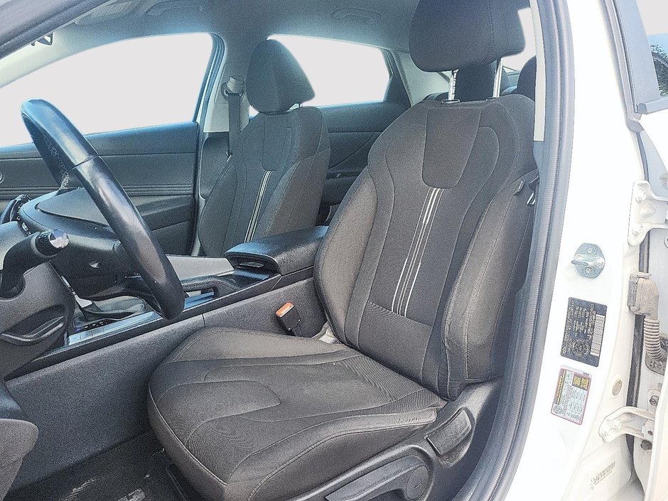 2024 Hyundai Elantra Preferred